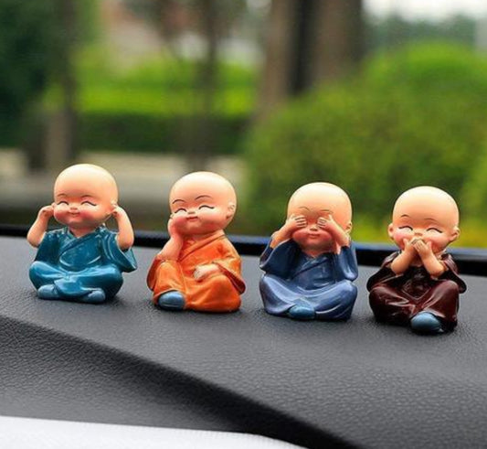 THE SMALL SETS OF FOUR BABYS MONK'S. THIS IS MULTICOLOUR BABY'S MONK'S.